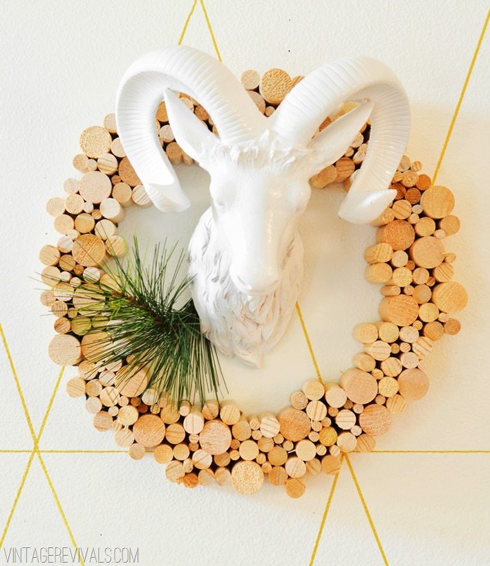 DIY White Christmas Dowel Wreath White Ceramic Ram Head vintagerevials.com