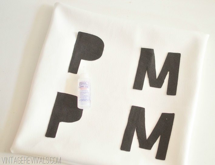 Pom Pom Pillow