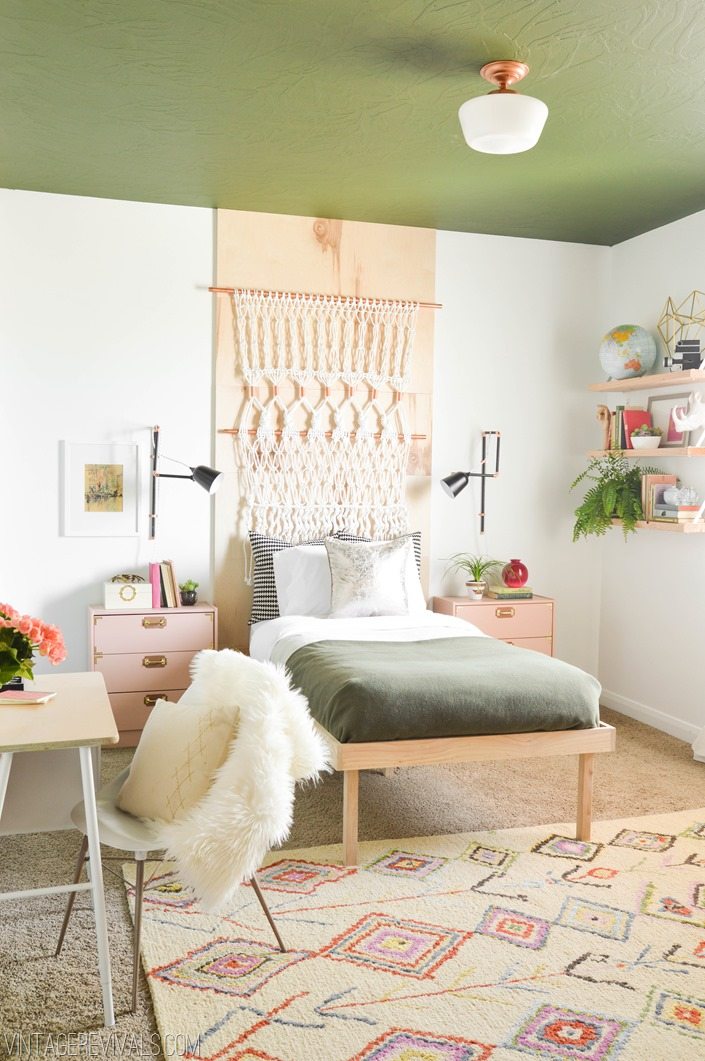 A Beautiful Boho Vintage Girls Room Makeover with Creative Ideas 